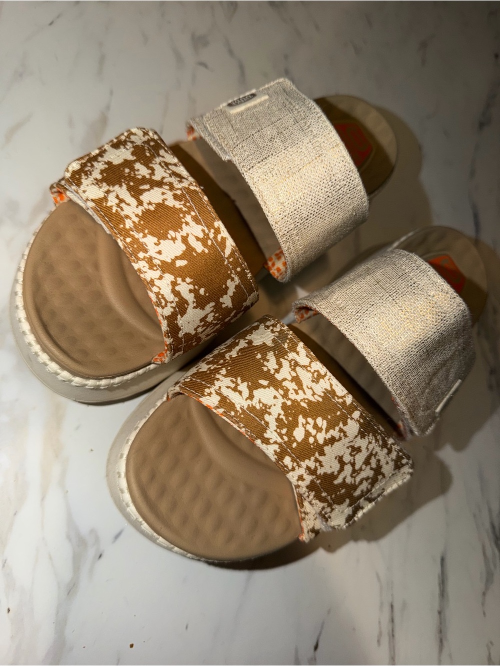 Hey Dude Wedge Sandals - Picture 2 of 4